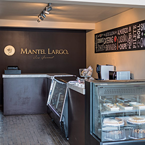 tienda cafe mantel largo