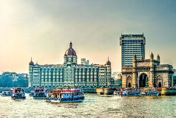 Gateway of India, Taj Mahal Hotel