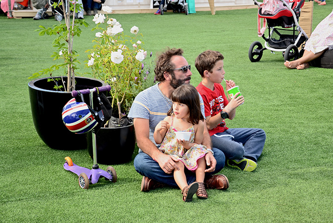 Emilio Nulart y sus hijos Emilio y Clarisa