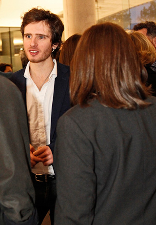 Guillermo Lorca en el lanzamiento del libro de Paula Gutiérrez