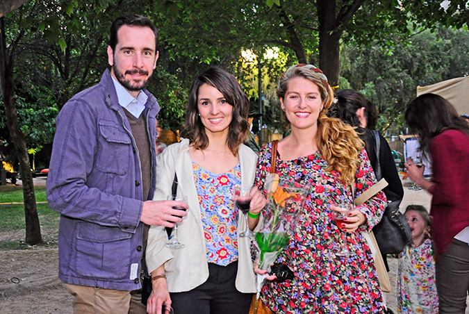 Matias Weisser, Josefina Piraino y María Jesús Ossa en la Feria Jardinera