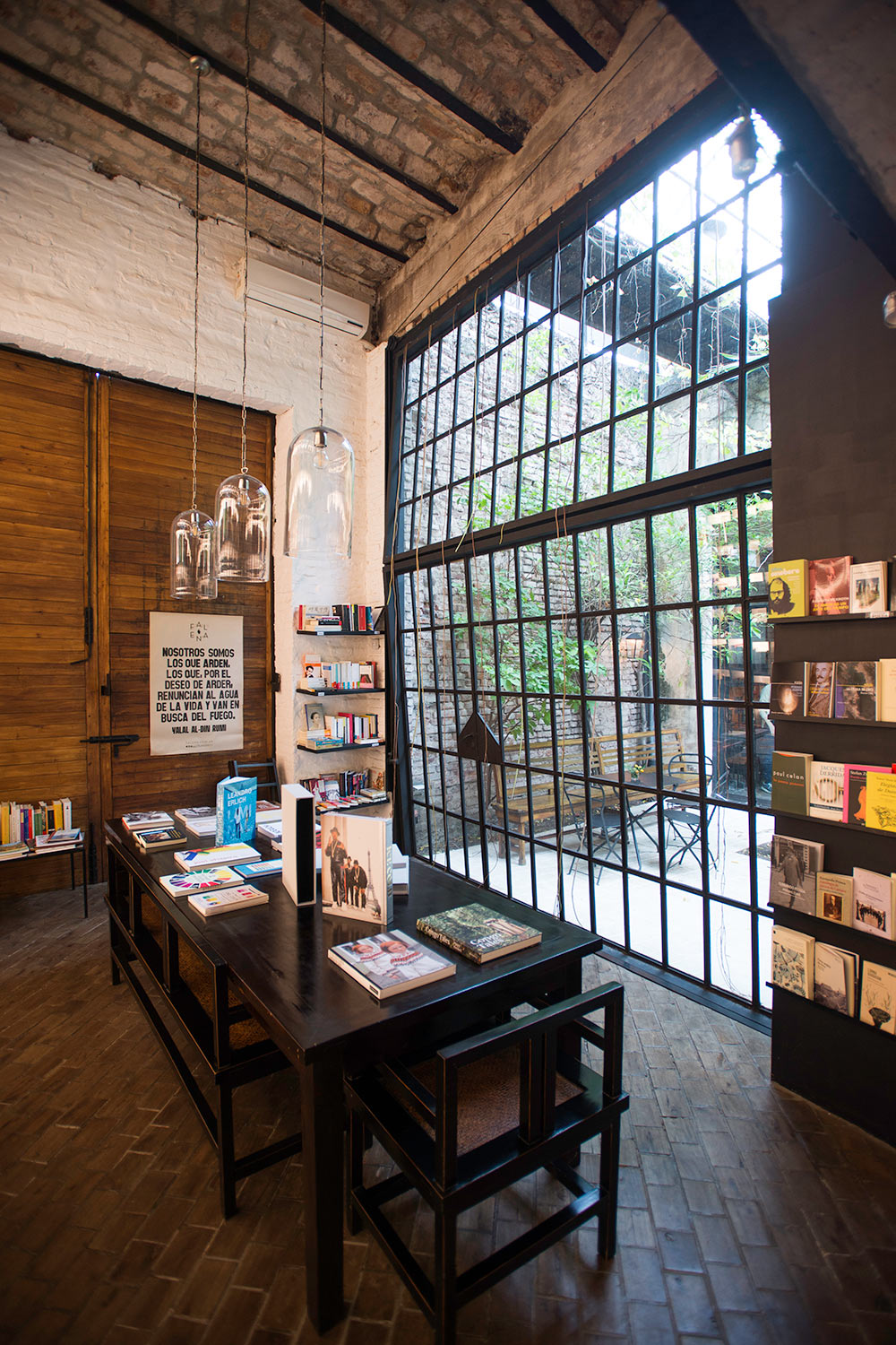 libreria-falena-buenos-aires-4 libreria-falena-buenos-aires-4
