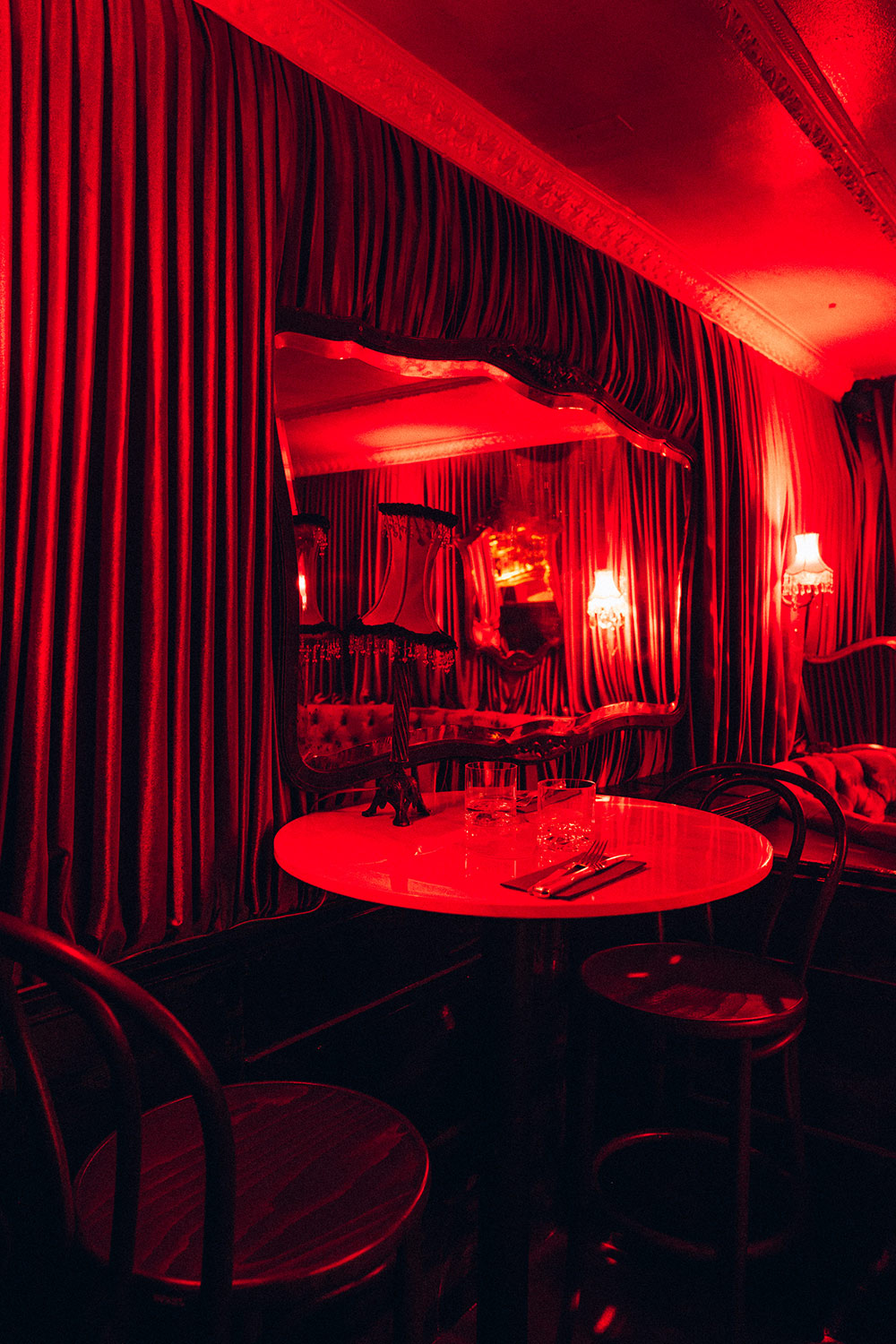 speakeasy-providencia-fotos-carlos-molina-2 speakeasy-providencia-fotos-carlos-molina-2
