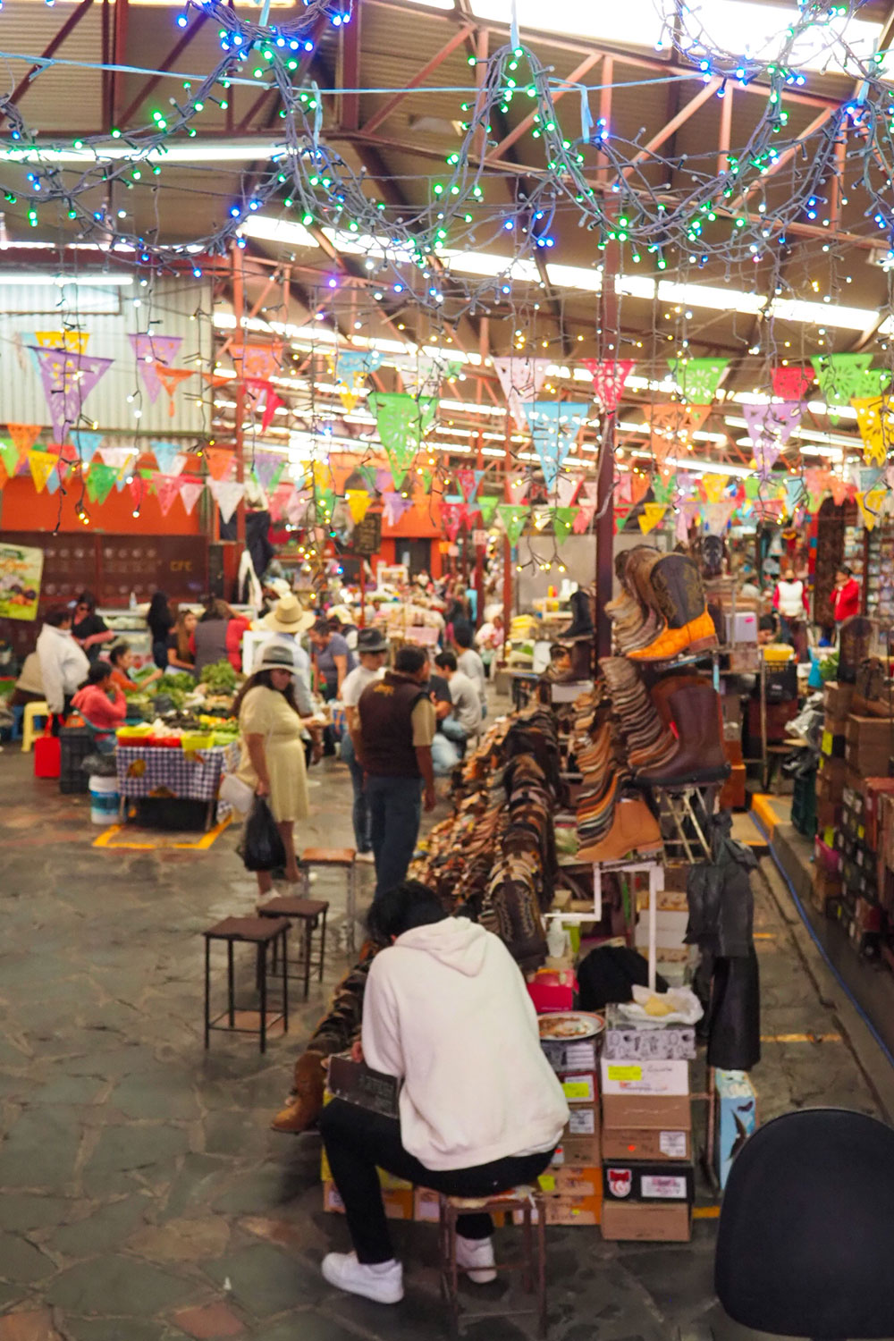 Mercado-de-las-artesanías-Mireia-Noguer-Artigas