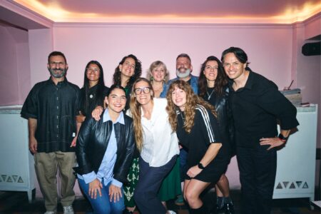 Juan Pablo Schiattino, Valentina Henríquez, Catalina Pérez, Alex Faille, Dany Bercz, Coto Mendoza, Ricardo Aros, Antonia Paulsen, Michelle Douglas y María Florence
